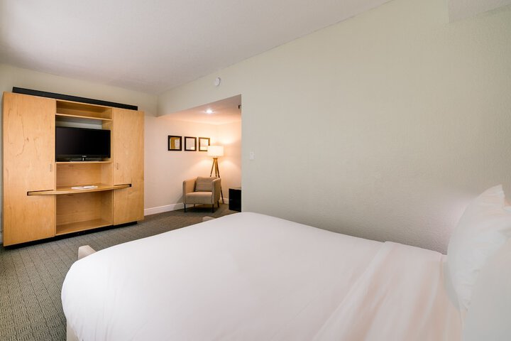 Room 50 of 88