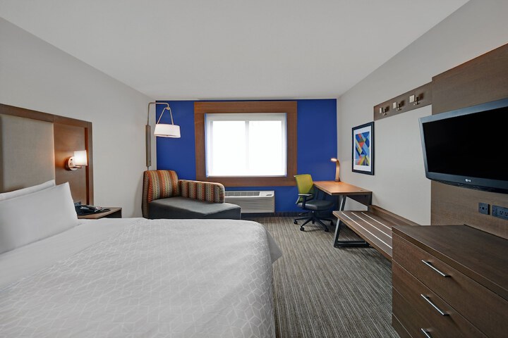 Holiday Inn Express Marshall by IHG