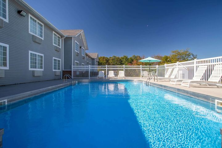 Pool 5 of 32