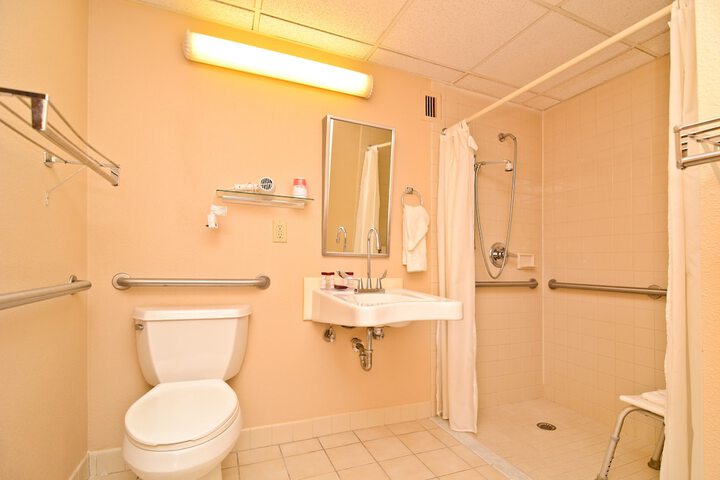 Room 19 of 32