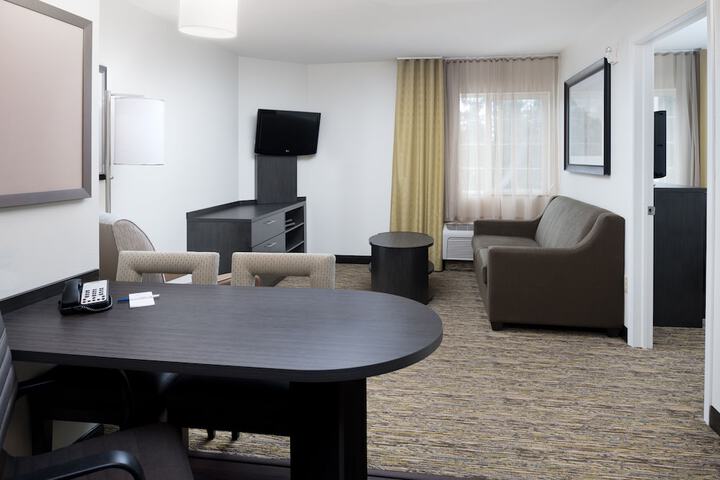 Room 18 of 29