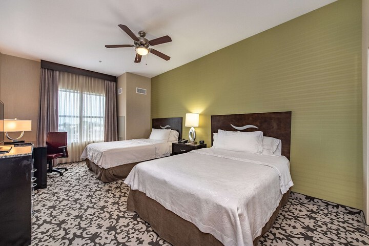 Homewood Suites by Hilton Oxnard / Camarillo