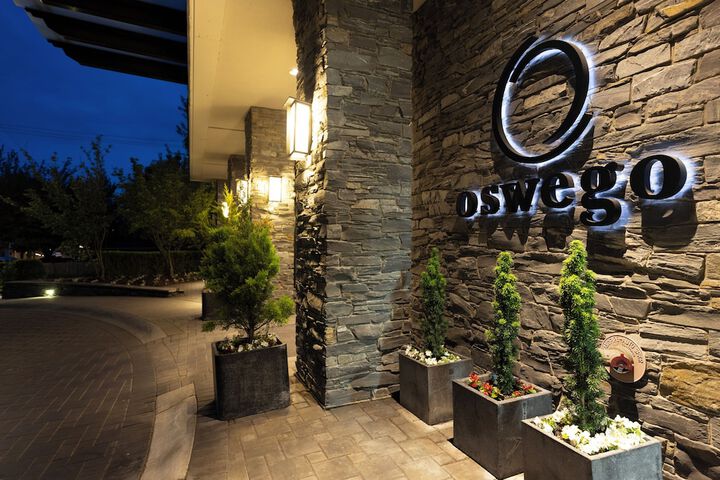 The Oswego Hotel