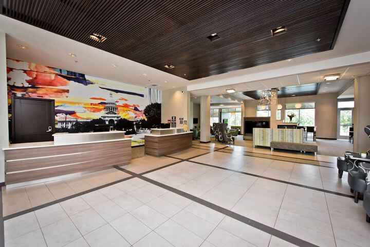 Hotel Interior 11 of 43