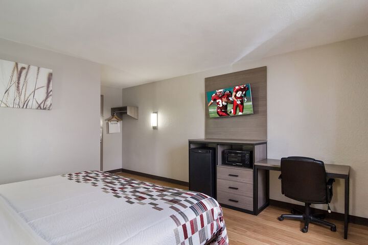 Room 31 of 34