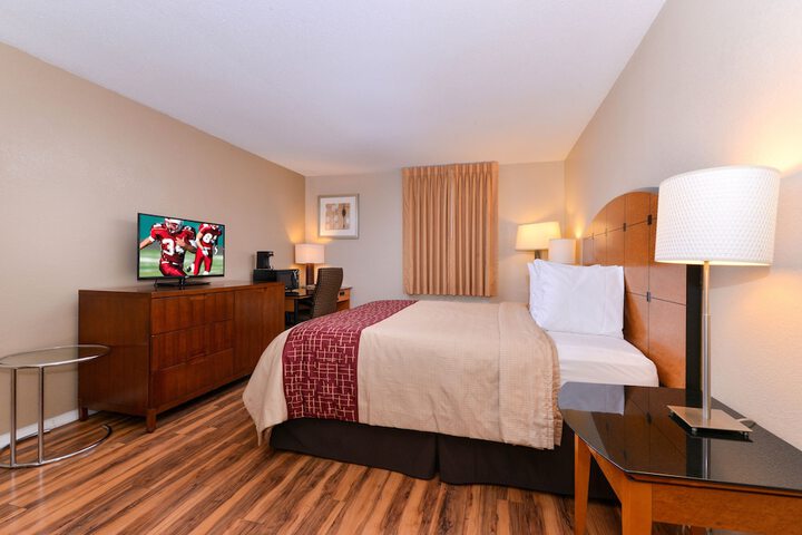 Room 16 of 26