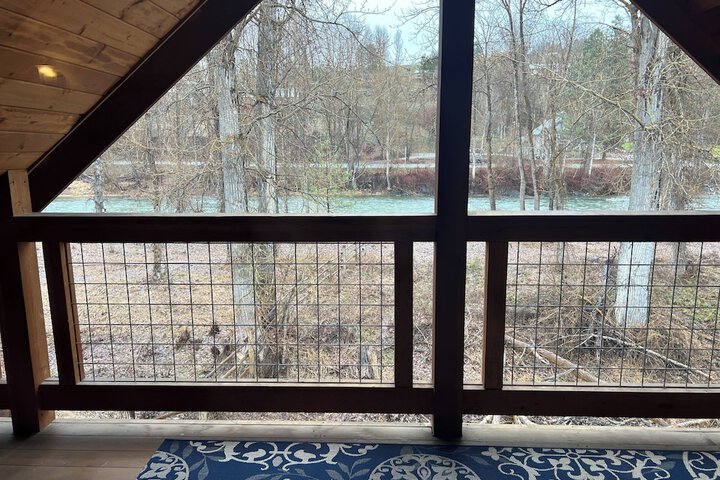 Methow River Lodge & Cabins