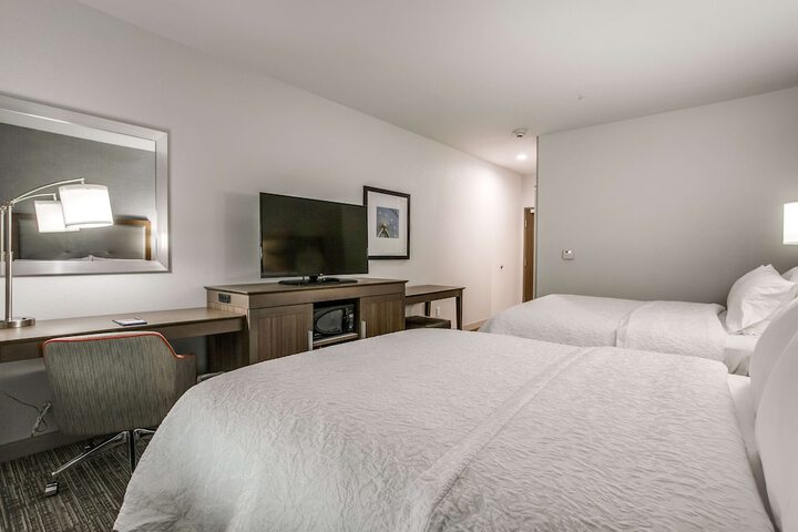 Room 20 of 42