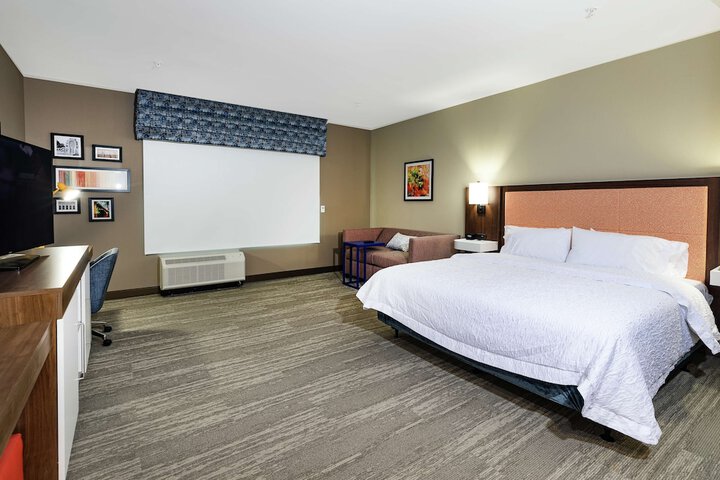 Room 54 of 87