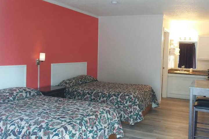 Room 26 of 54
