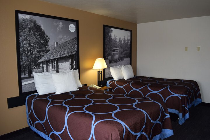 Room 22 of 44