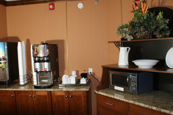 Breakfast/Coffee Service 40 of 41