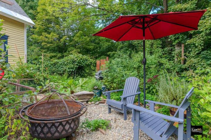 Vermont Lake Whitingham Mount Snow Area Apartment