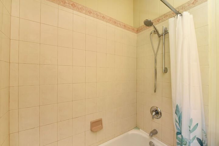 Hotel 12 of 58