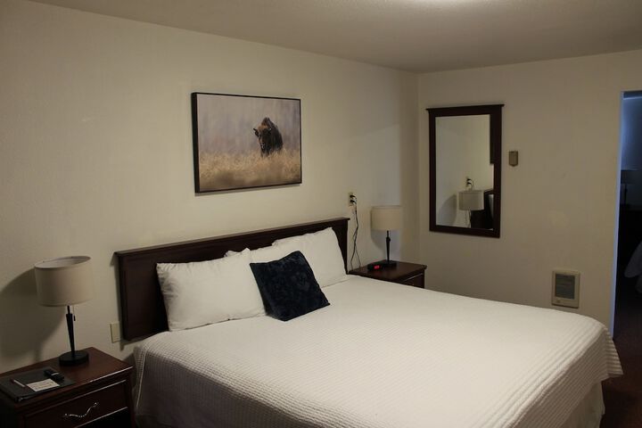 Room 12 of 36