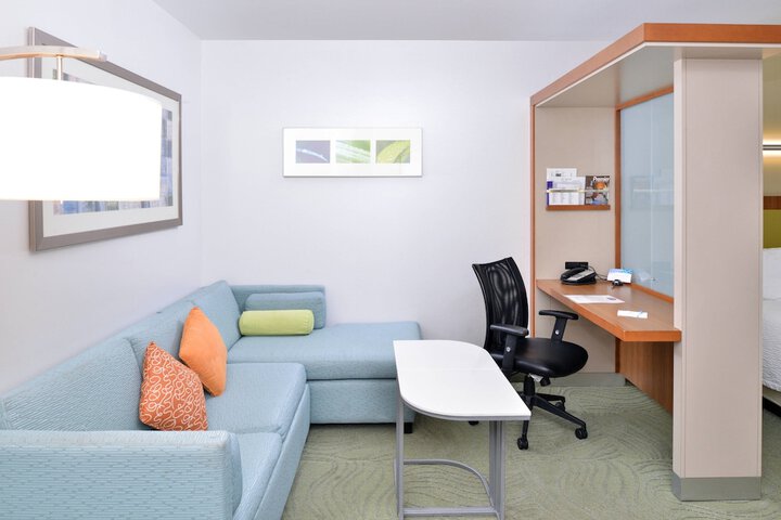 Room 22 of 59