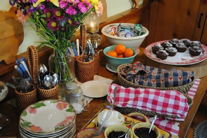 Breakfast/Coffee Service 56 of 63