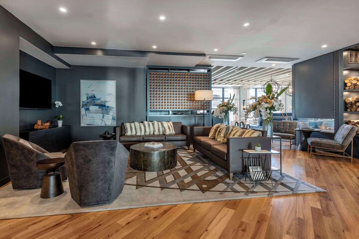 Hotel Interior 15 of 64