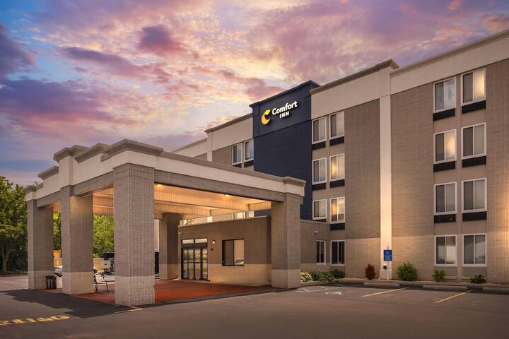 Comfort Inn Dunmore - Scranton East