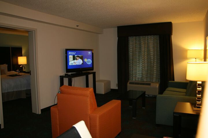 Room 29 of 98