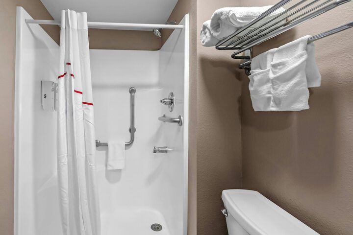Red Roof Inn Radcliff - Fort Knox
