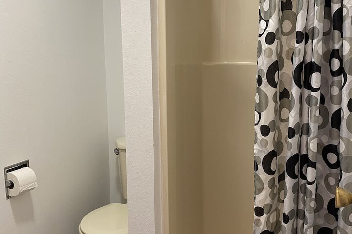 Room 52 of 61