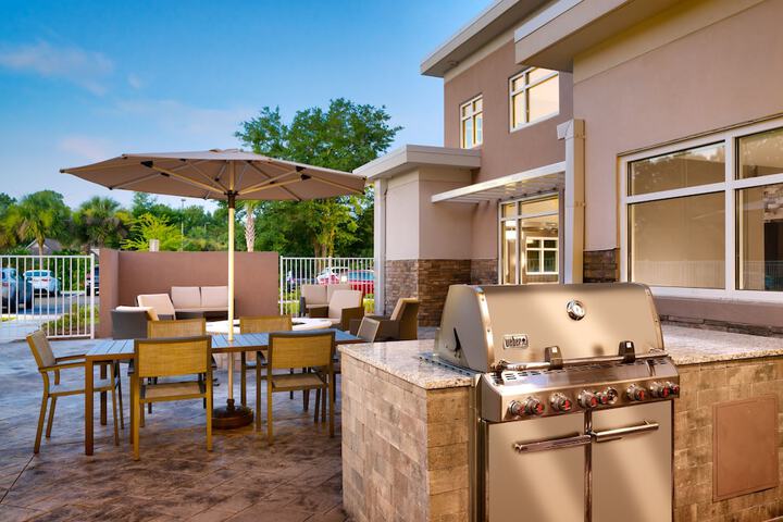 Terrace/Patio 45 of 45