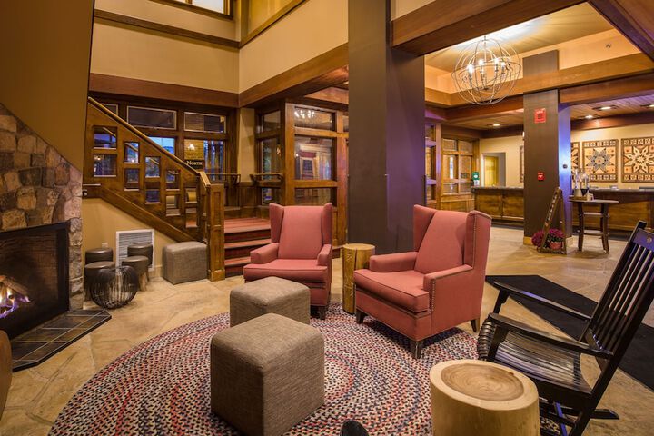 Sugarloaf Mountain Hotel