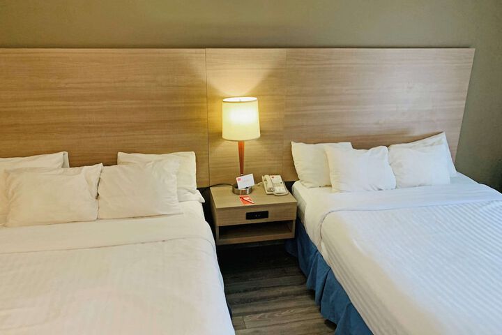 Room 51 of 71