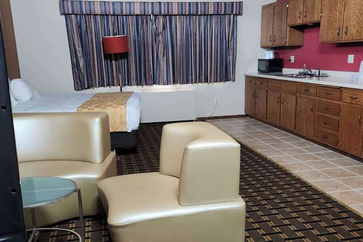 Room 15 of 26