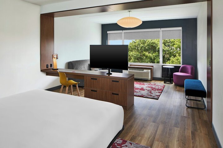 Aloft by Marriott Raleigh
