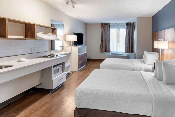 Room 18 of 30