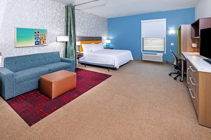 Room 36 of 51