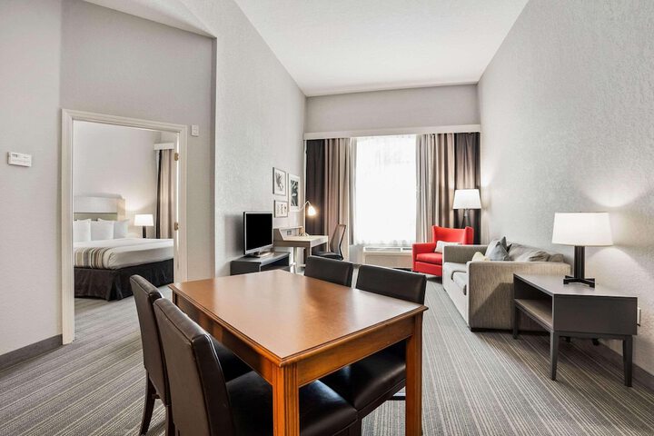 Country Inn & Suites by Radisson Port Canaveral, FL