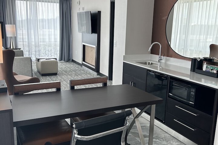Room 36 of 63
