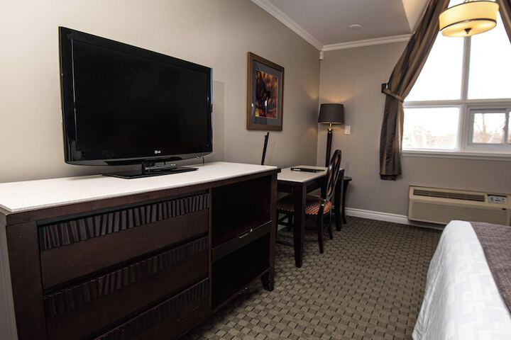 Room 31 of 73