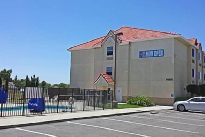 Motel 6 Dixon CA