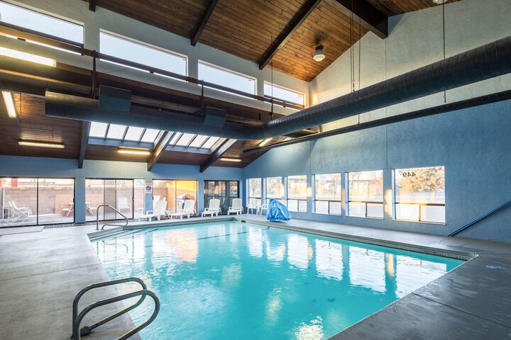 Pool 6 of 32