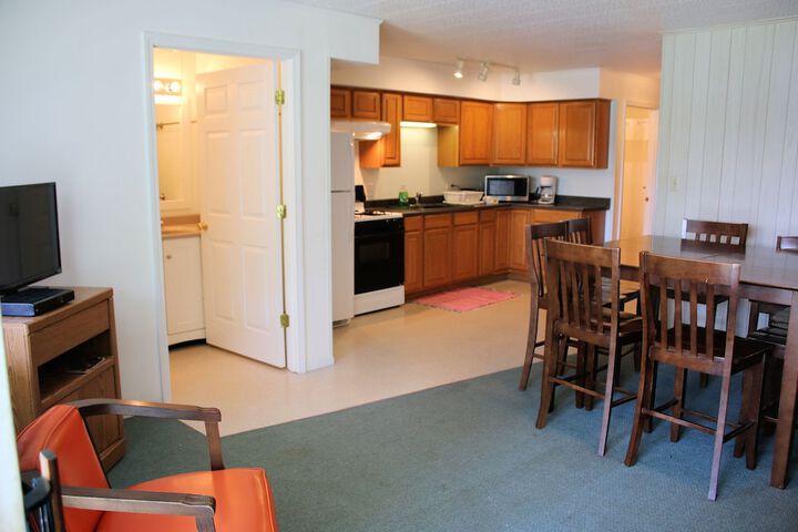 Room 33 of 92
