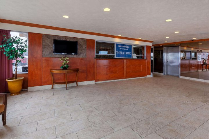 Hotel Interior 6 of 25