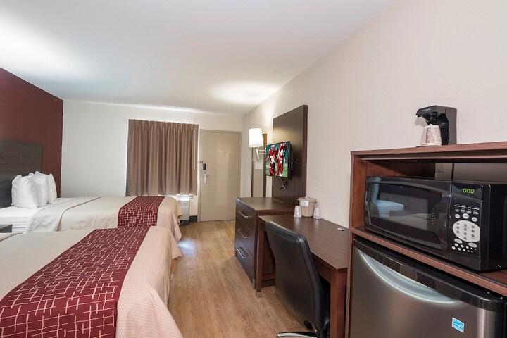 Room 19 of 32