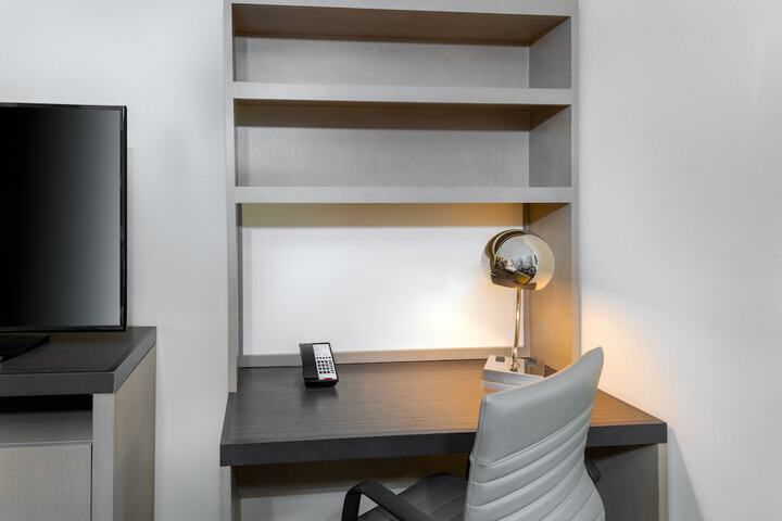 Hyatt House Tallahassee Capitol – University