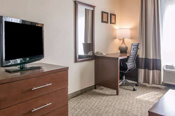 Room 12 of 42