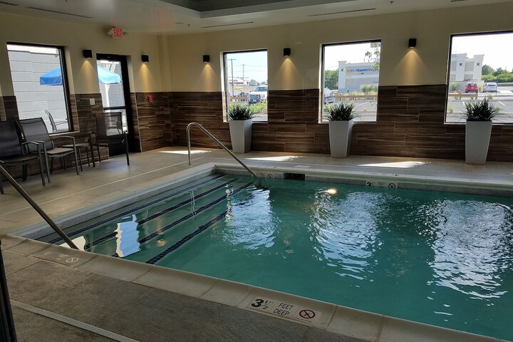Fairfield Inn & Suites Springfield Holyoke