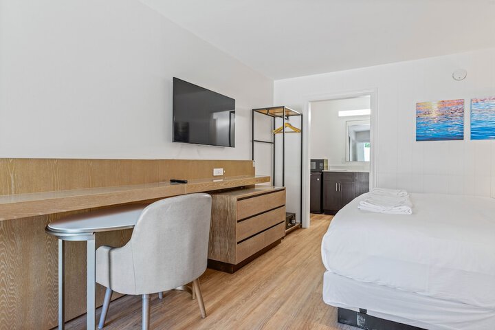 Room 90 of 112