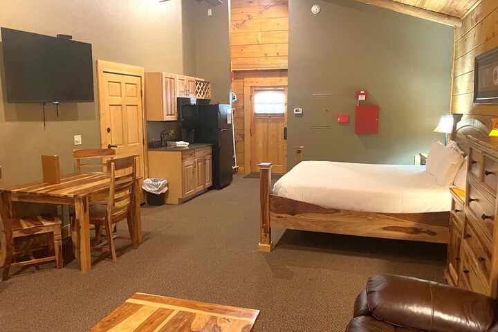 Room 57 of 122