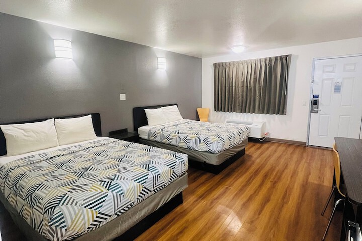 Motel 6 Brinkley AR