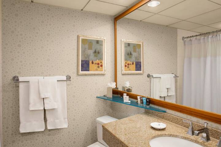 Crowne Plaza San Francisco Airport by IHG