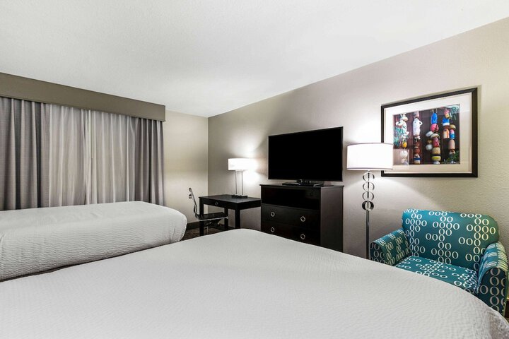 Room 22 of 30
