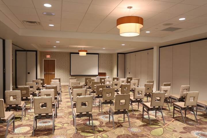 Holiday Inn Morgantown - University Area by IHG